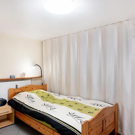 Azuro Apartmán *